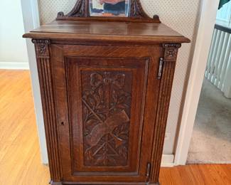 Curio Cabinet Oak
