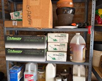 Garage Items/Pots