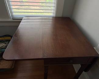 Antique Sheraton Style Drop Leaf Side Table
