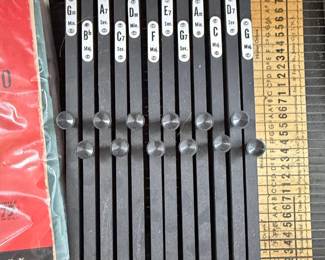 Oscar Schmidt Autoharp with Song Folio