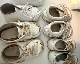Assorted Vintage Children's Leather Shoes (OshKosh B'gosh, Stride Rite, Baby Deer)