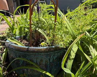 Glazed Ceramic Planter with Decorative Metal Arch