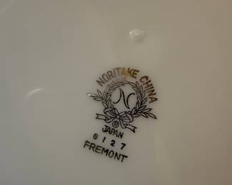 Noritake Fremont 6127 China Set
