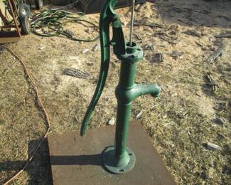 hand well pump