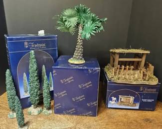  002 Fontanini Nativity Manger  Trees