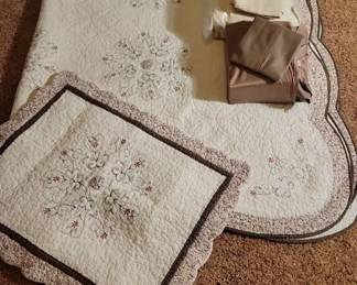 Queen Embroidery Bedding Set