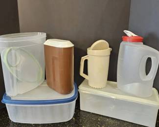 Rubbermaid  Tupperware Containers 