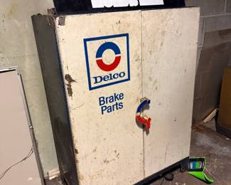 Vintage Delco Advertising Chest