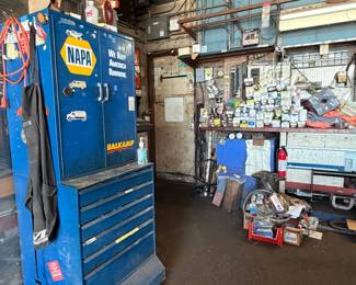 NAPA Advertising Tool Chest - MARKETPLACE BUY IT NOW MARCH 25-27