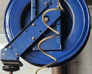 Ceiling Mounted Hose Reel