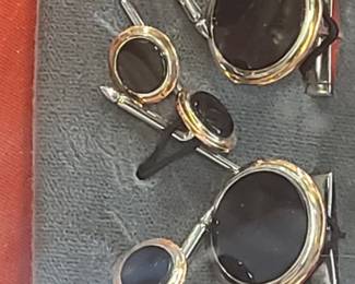14K cuff link set