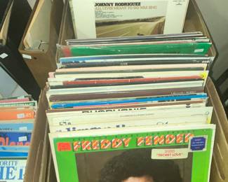 COUNTRY & POLKA ALBUMS