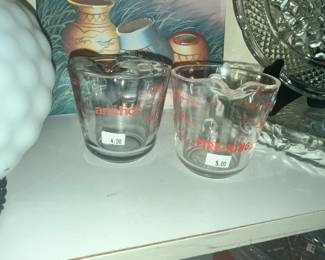 MEASURING CUPS