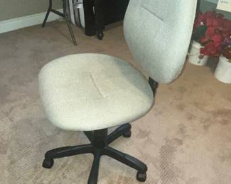 ANOTHER DESK CHAIR