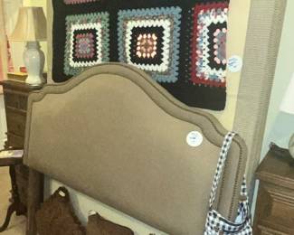 ARCHED PADDED QUEEN HEADBOARD