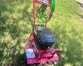 HUSKEE GEAR DRIVE TILLER