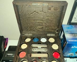VINTAGE POKER SET
