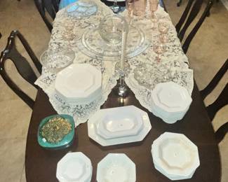 LONG SOLID WOOD TABLE