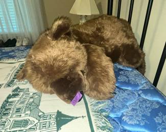 DON'T DISTURB A STUFFED BEAR WHEN SLEEPING!