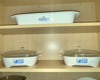TOP: VINTAGE CORNING BAKING DISH. BOTTOM: VINTAGE CORNING BLUE HOUSE FOR AMANA RADAR RANGE