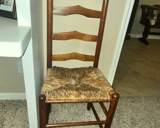 VINTAGE LADDERBACK CHAIR
