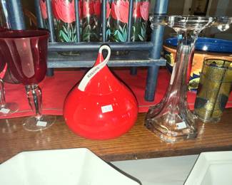 HERSHEY KISSES CANDY JAR