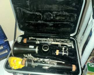 NICE CLARINET & CASE