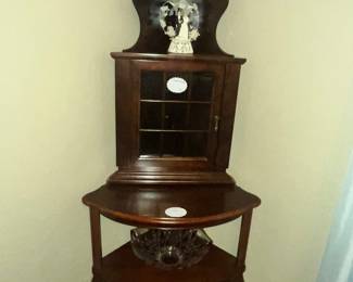 2-SHELF CORNER TABLE & A CORNER WALL CABINET