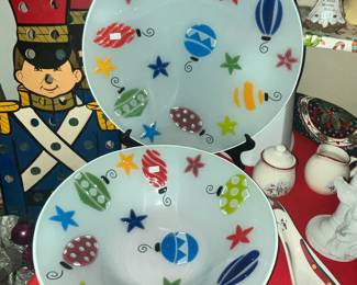 BLOCK CRYSTAL "ORNAMENTS" PATTERN 15" BOWL & PLATE