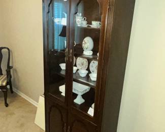 MATCHING DISPLAY CABINET
