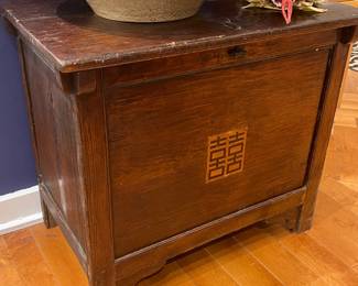 Antique Chinese Wooden Storage Chest with Longevity Symbol – Traditional Oriental Blanket Trunk.