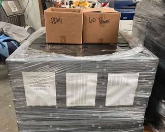 2428  HP Elitedesk 800 G2 Computers, HDMI Cords  Power Cords 