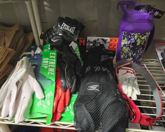 4076  Sports Equipment 