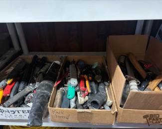 6122  3 Boxes of Knives 