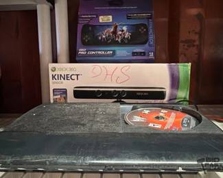 6090  PlayStation 3, Xbox 360 Kinect Sensor 