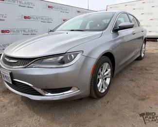 345  2015 Chrysler 200 