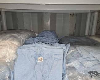 4540  Unisex Short Sleeve TShirts Size Medium 