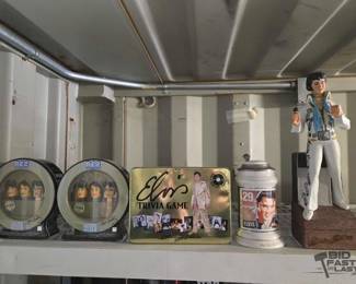 4500  Elvis Presley Memorabilia 