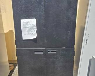 7316  Rolling Metal Storage Locker 