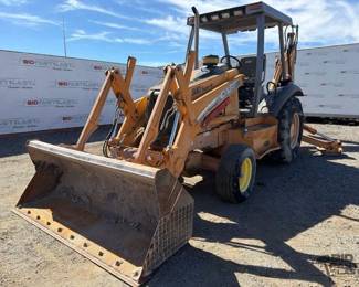 100  Case 580 Super M Backhoe Loader 