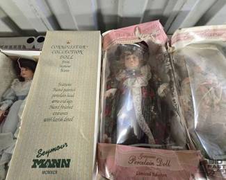 7582  Porcelain Dolls 