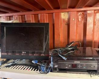 6074  LG Monitor and Epson XP330 Printer 