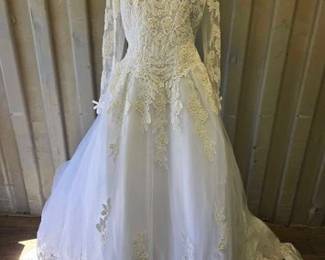 7034  Vintage White Beaded Lace Wedding Dress 