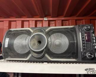 6114  IBastek 1058BMBPLT Speaker 