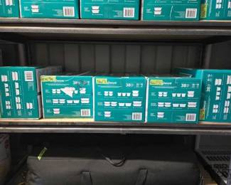 8094  5 Boxes Snapware Plastic Food Storage Containers 