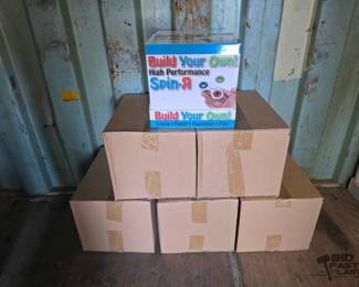 3500  6 Boxes of BOYOs Spin R Fidget Toys 