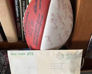 New York Jets Football signed and with letter of autheticity 1980's signed by Carl Hairston, Johnny Hector, Don Baldwin, Dennis Bligen, Ken O'Brien, Jim Sweeney George Radachowsky, Matt Snelln, 