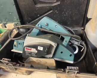 Freud CE82 Planer