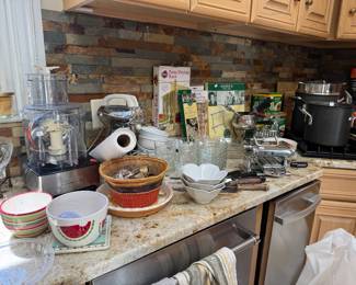 Collection of Kitchen Accessories, Small Appliances and Dishware