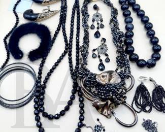 estate beaded jewelry 